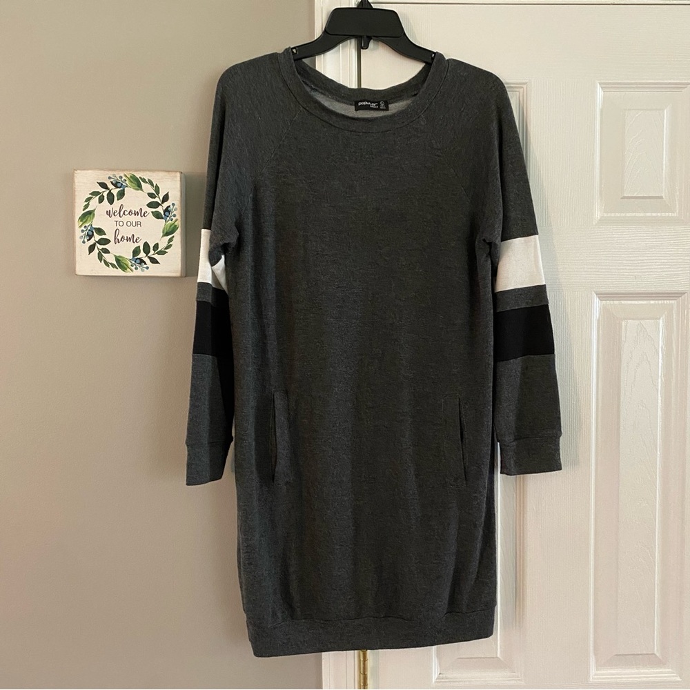 Popular Basics Womens Gray Black White Colorblock Tunic Shirt Top Large Pockets
